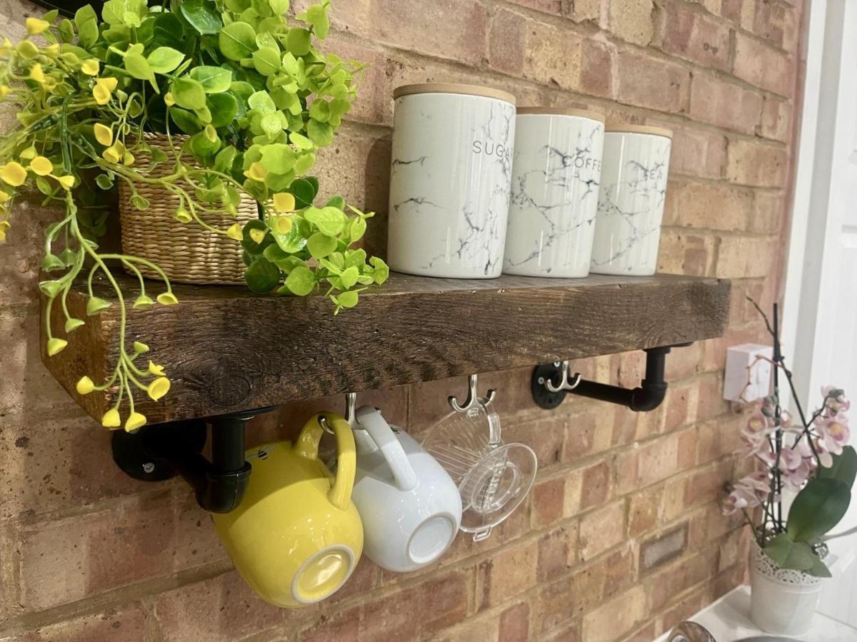 Great Near Airport - Super Host 2 Years Running!