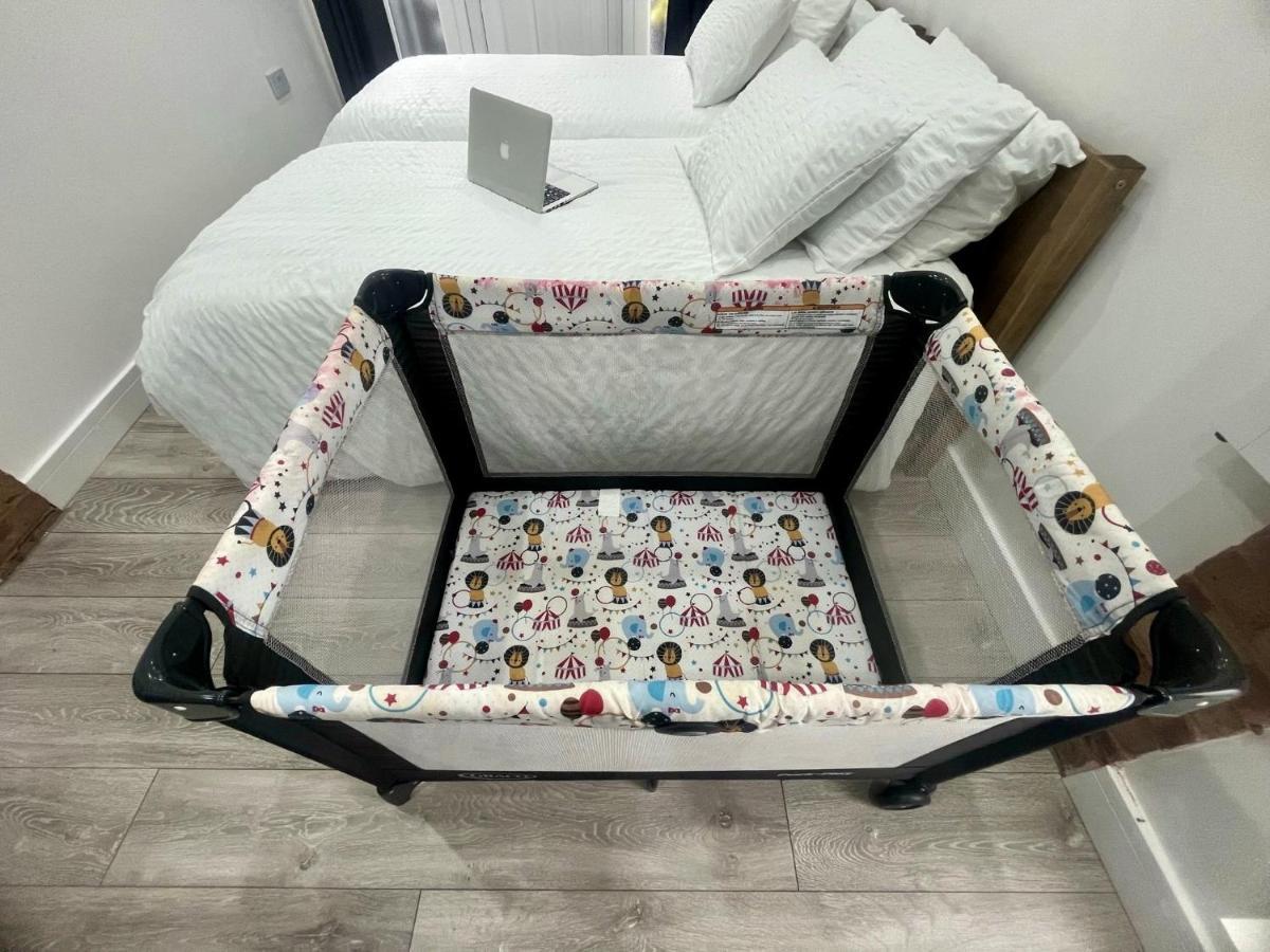 Apartment Great Near Airport - Super Host 2 Years Running! *