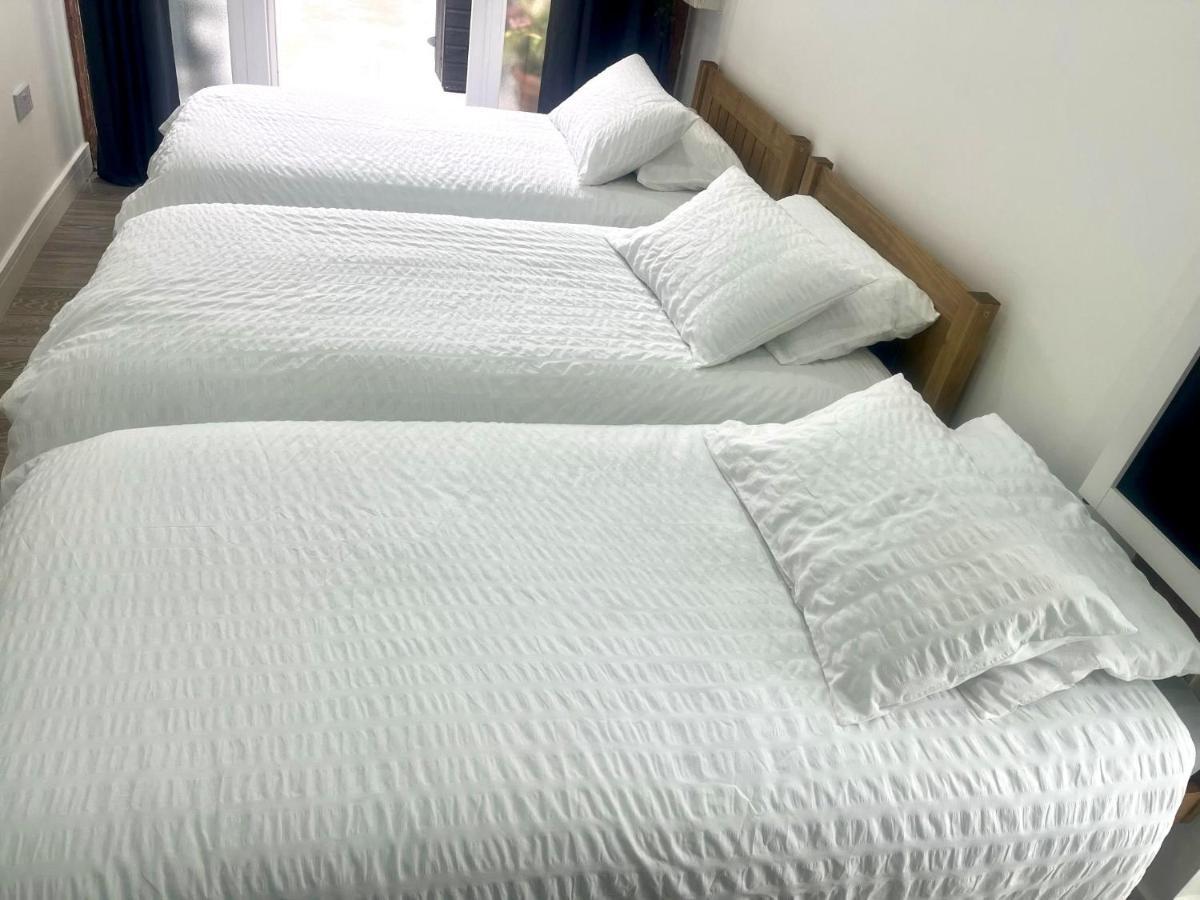 Apartment Great Near Airport - Super Host 2 Years Running!