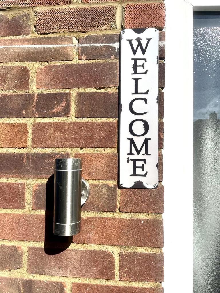 Great Near Airport - Super Host 2 Years Running! Luton (Bedfordshire)